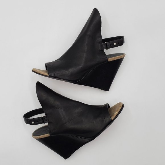 Vince Black Leather Sling Back Wedges - Picture 6 of 16